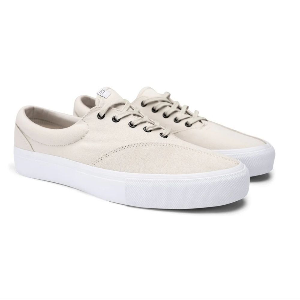 NIB Clearwater DONNY Color Oatmeal Sz 8.5